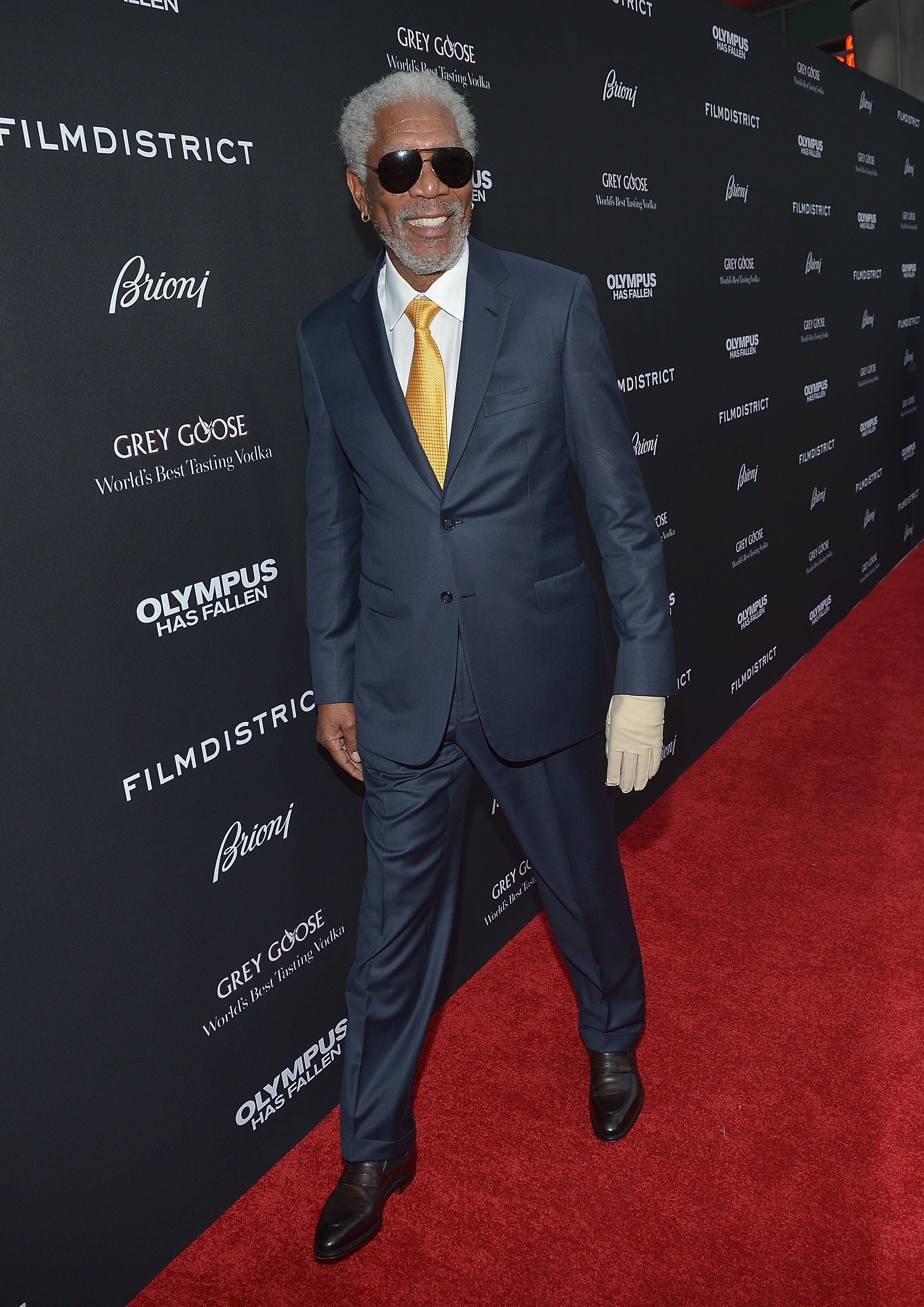 Morgan Freeman en el estreno mundial de "Olympus Has Fallen" en el Brioni Sponsors Film District, en 2013. | Foto: Getty Images