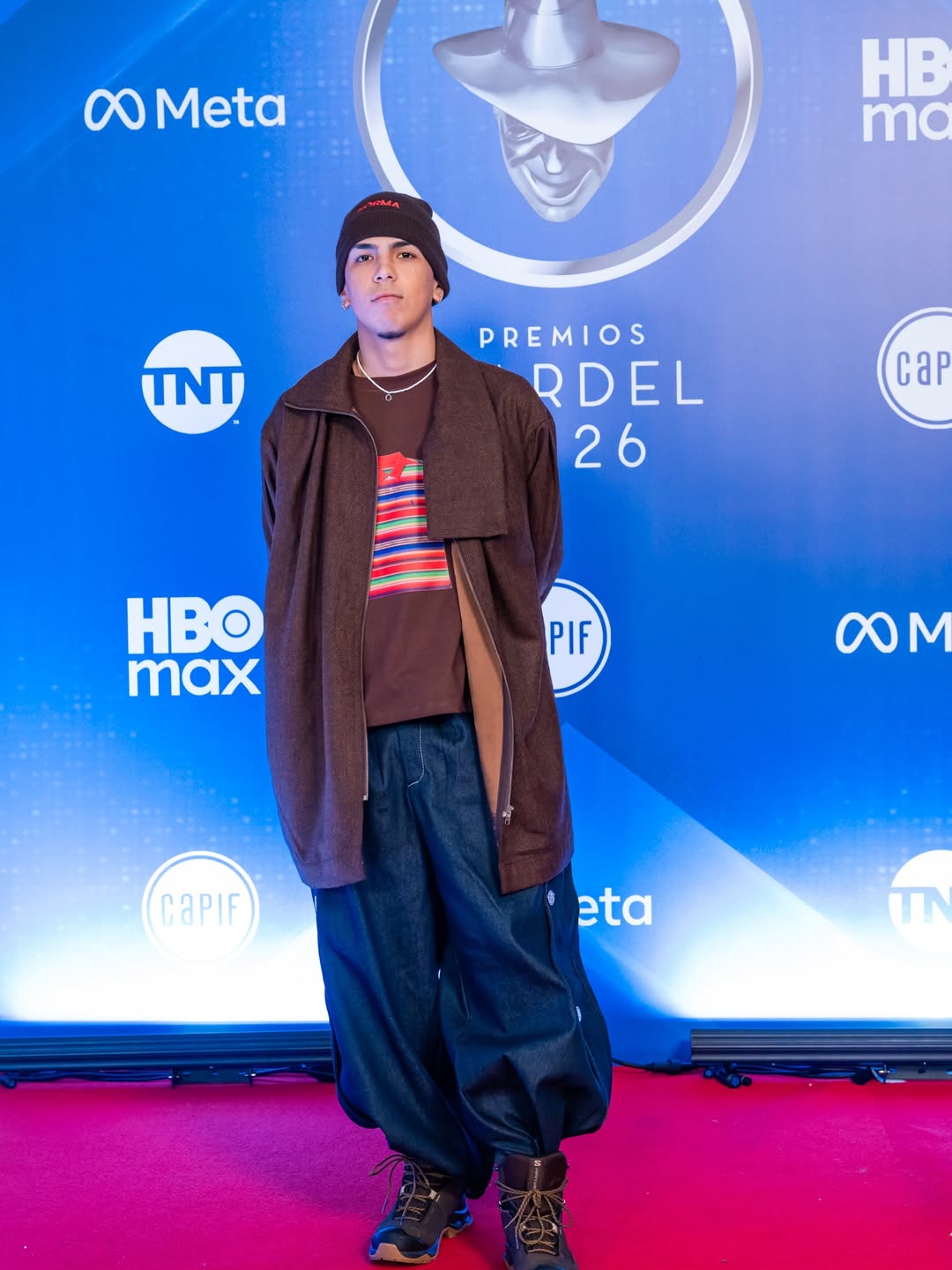 Milo J en la alfombra roja de los Premios Gardel 2026 | Fuente: Instagram/revistacaras