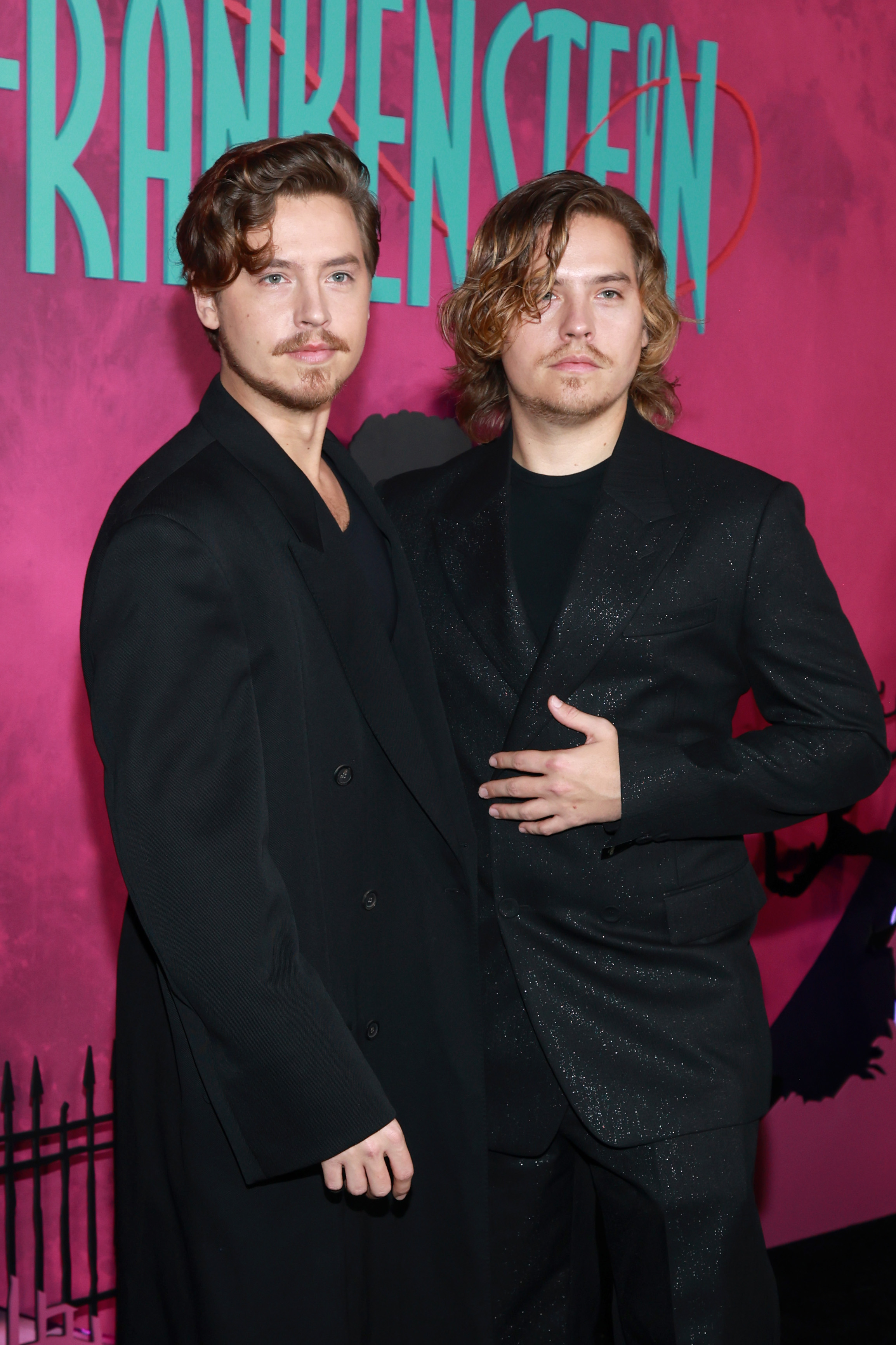 Cole y Dylan Sprouse en la proyección especial de "Lisa Frankenstein" el 5 de febrero de 2024 |Fuente: Getty Images