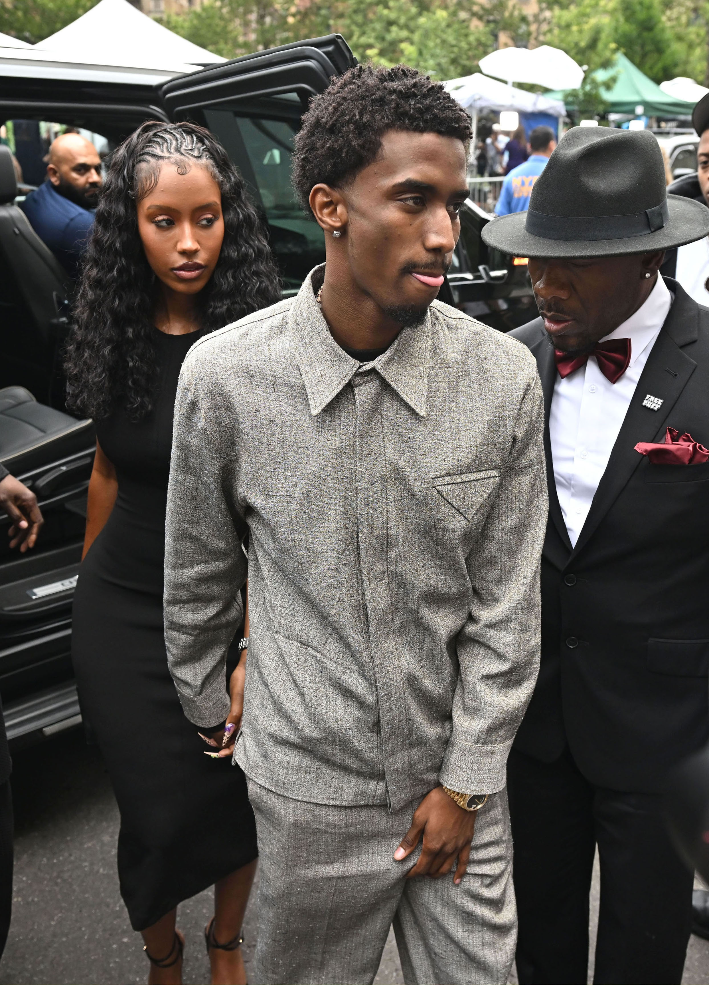 Raven Tracy y Christian Combs fotografiados en el exterior del Tribunal Federal de Manhattan el 2 de julio de 2025, en Nueva York. | Fuente: Getty Images