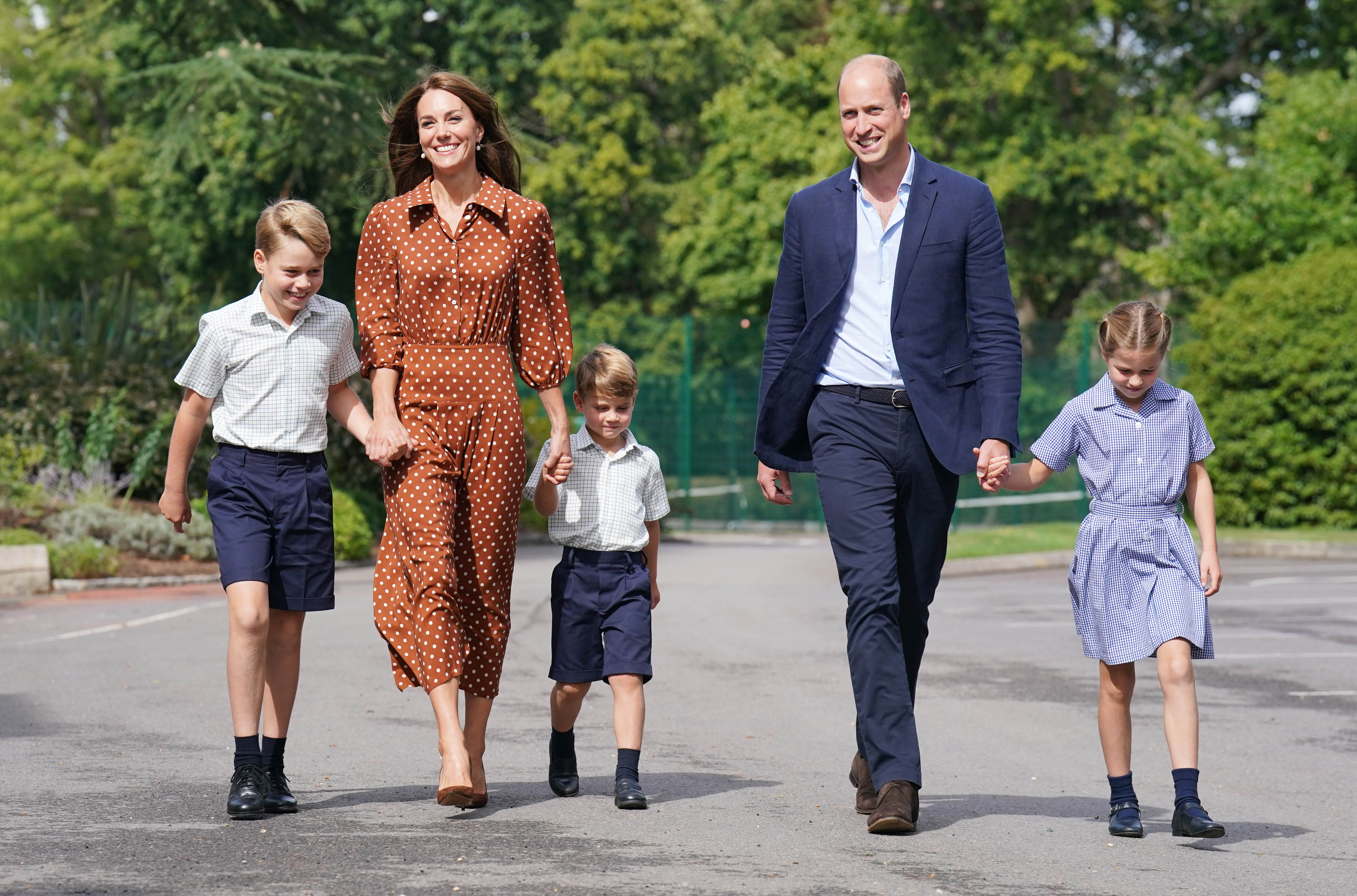 El príncipe George, la princesa Charlotte, el príncipe Louis, el príncipe William, duque de Cambridge, y Catherine, duquesa de Cambridge, 2022 | Foto: Getty Images