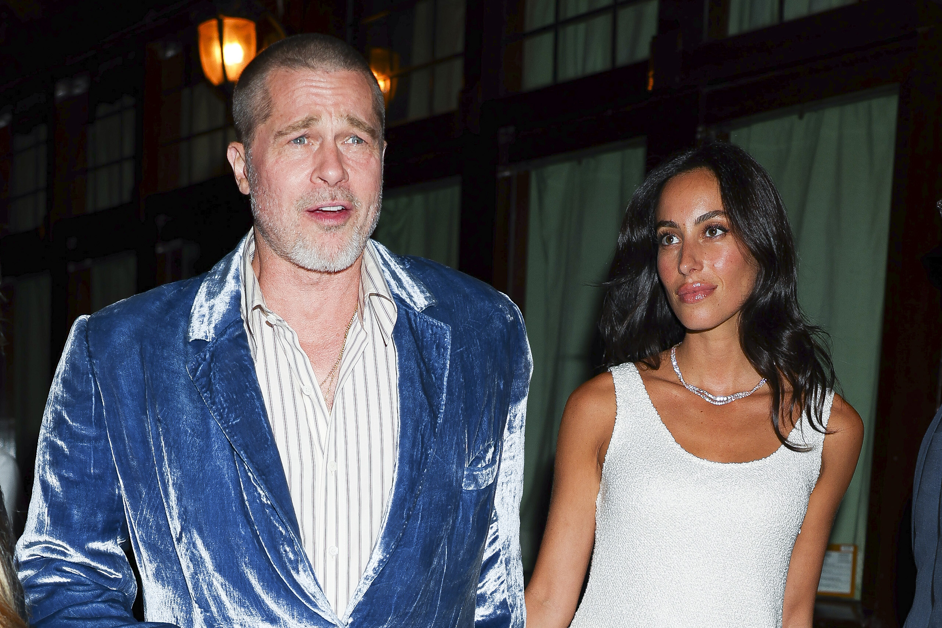 Brad Pitt e Inés de Ramón son vistos el 14 de junio de 2025, en Nueva York | Fuente: Getty Images