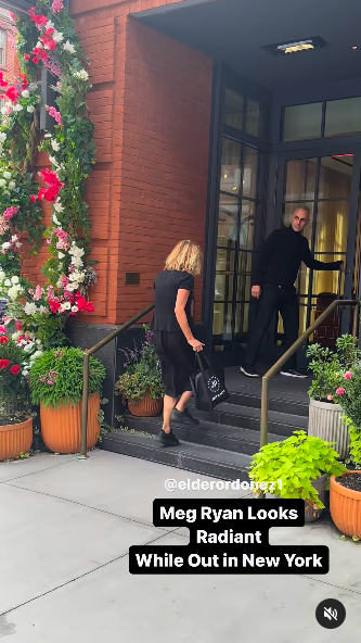 Meg Ryan vista fuera en Nueva York, publicado el 23 de agosto de 2024 | Fuente: Instagram/elderordonez1