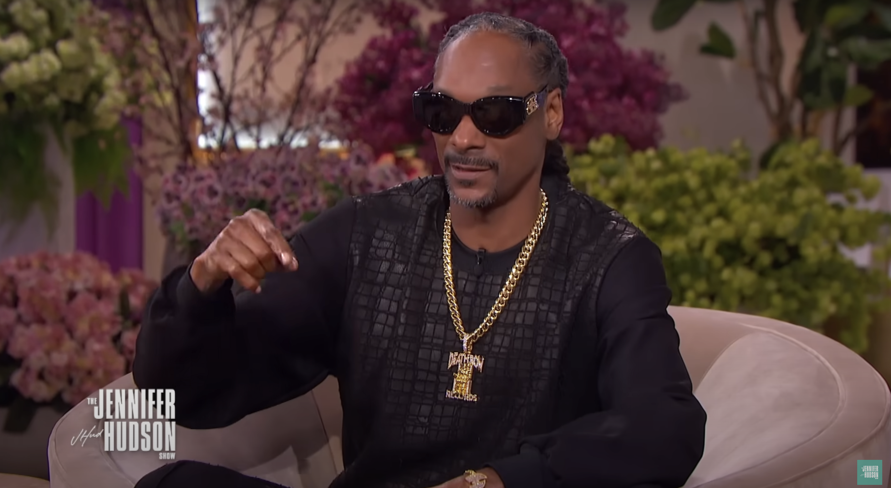 Snoop Dogg hablando de sus nietos, en un vídeo del 26 de enero de 2024 | Fuente: YouTube/JenniferHudsonShow