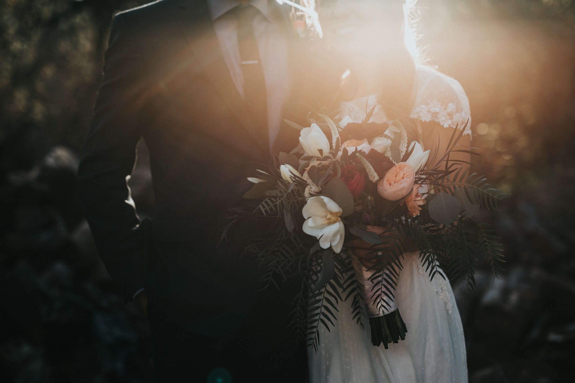 Una pareja de recién casados | Fuente: Unsplash