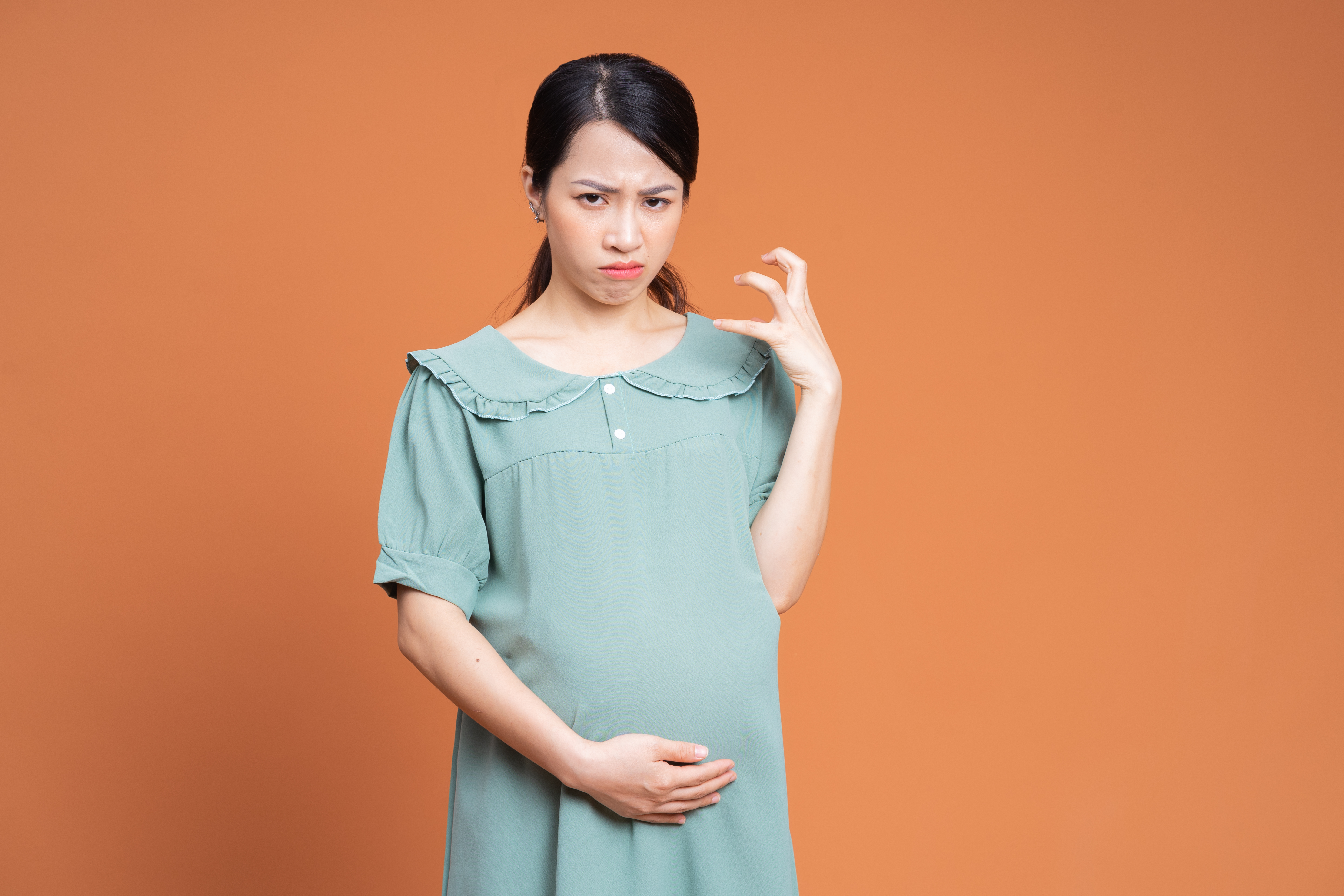 Mujer embarazada molesta | Foto: Getty Images