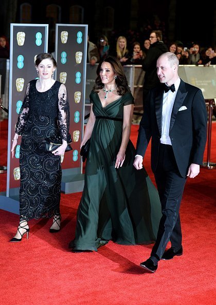 Kate Middleton y el Príncipe William asisten a los Premios BAFTA celebrados en el Royal Albert Hall el 18 de febrero de 2018, en Londres, Inglaterra. / Foto: Getty Images