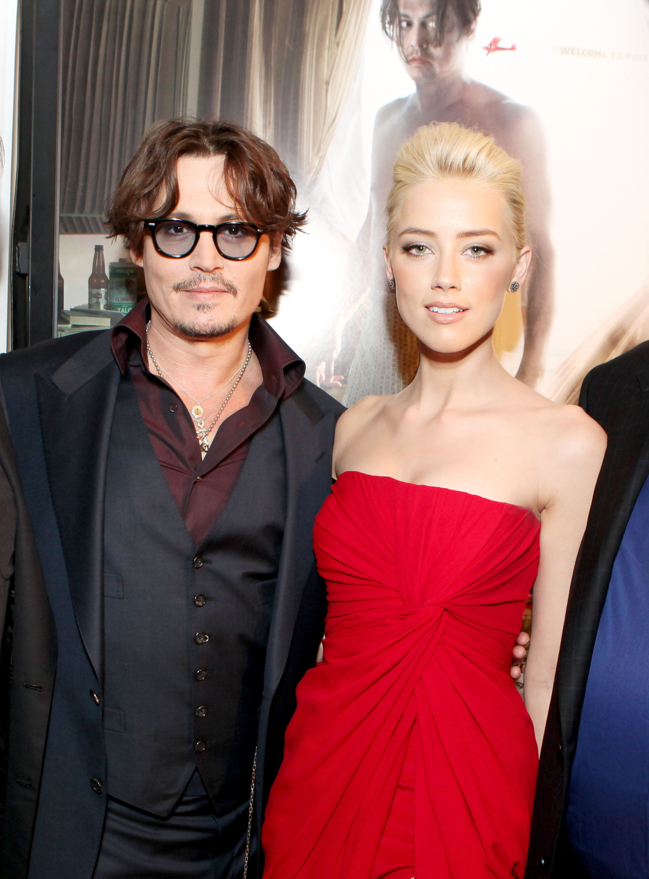 Johnny Depp y Amber Heard en el Bing Theatre del LACMA el 13 de octubre de 2011, en Los Ángeles, California | Fuente: Getty Images