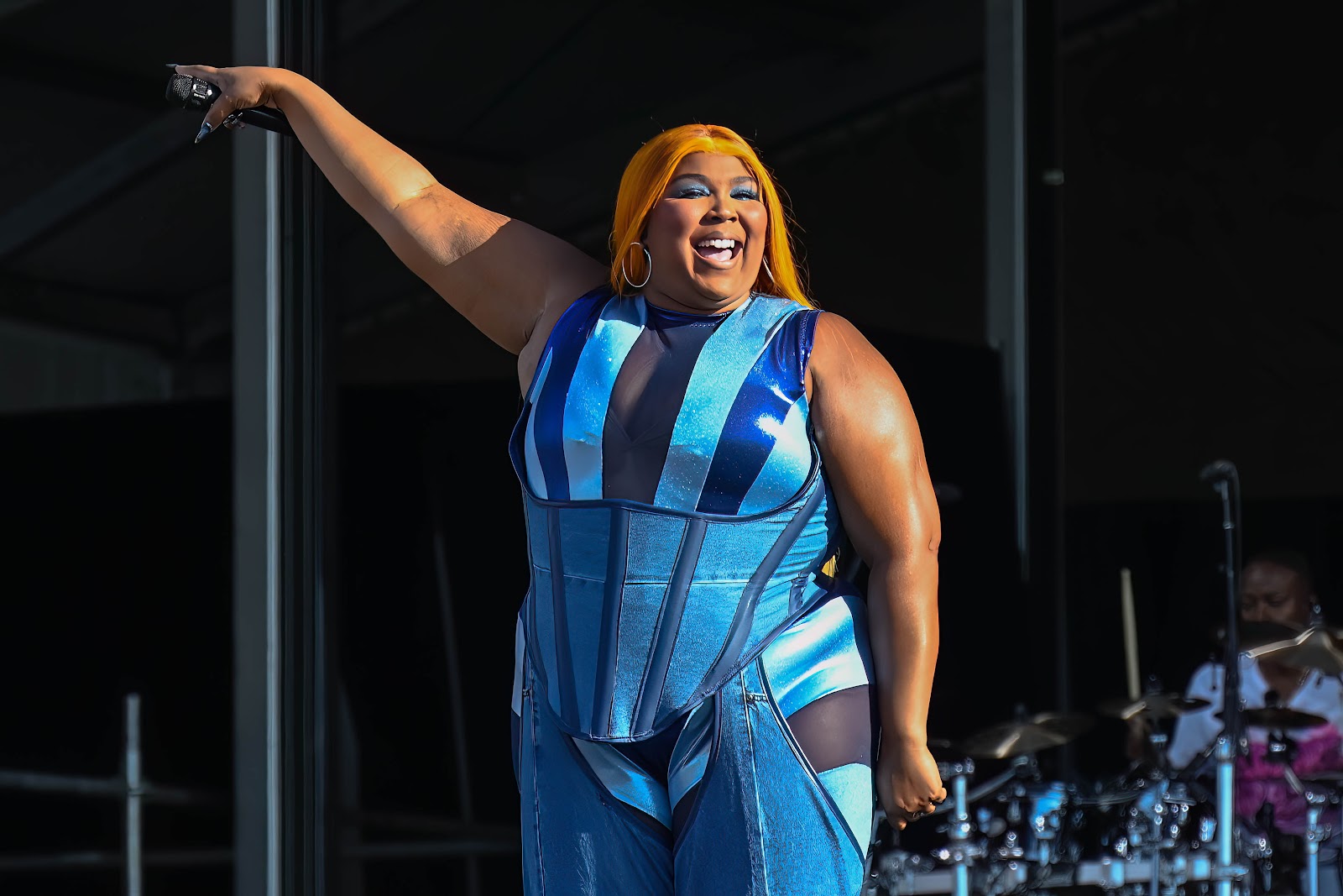 Lizzo actuando durante el New Orleans Jazz & Heritage Festival en Luisiana el 28 de abril de 2023. | Fuente: Getty Images