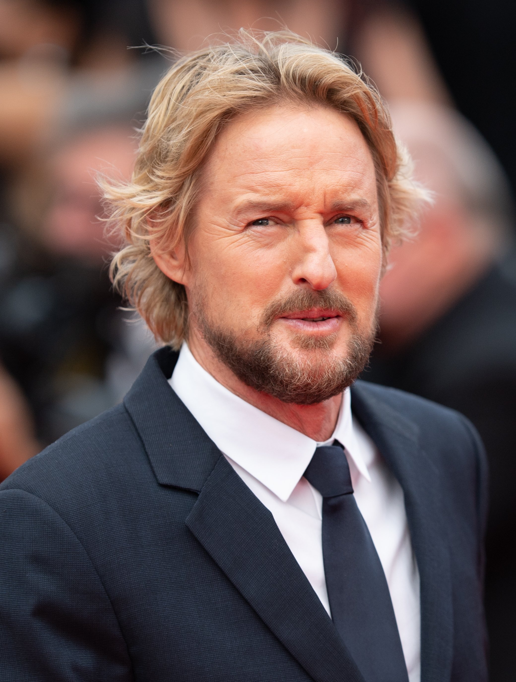 Owen Wilson asiste a la proyección de "The French Dispatch" durante el 74º Festival de Cine de Cannes el 12 de julio de 2021 en Cannes, Francia. | Foto: Getty Images