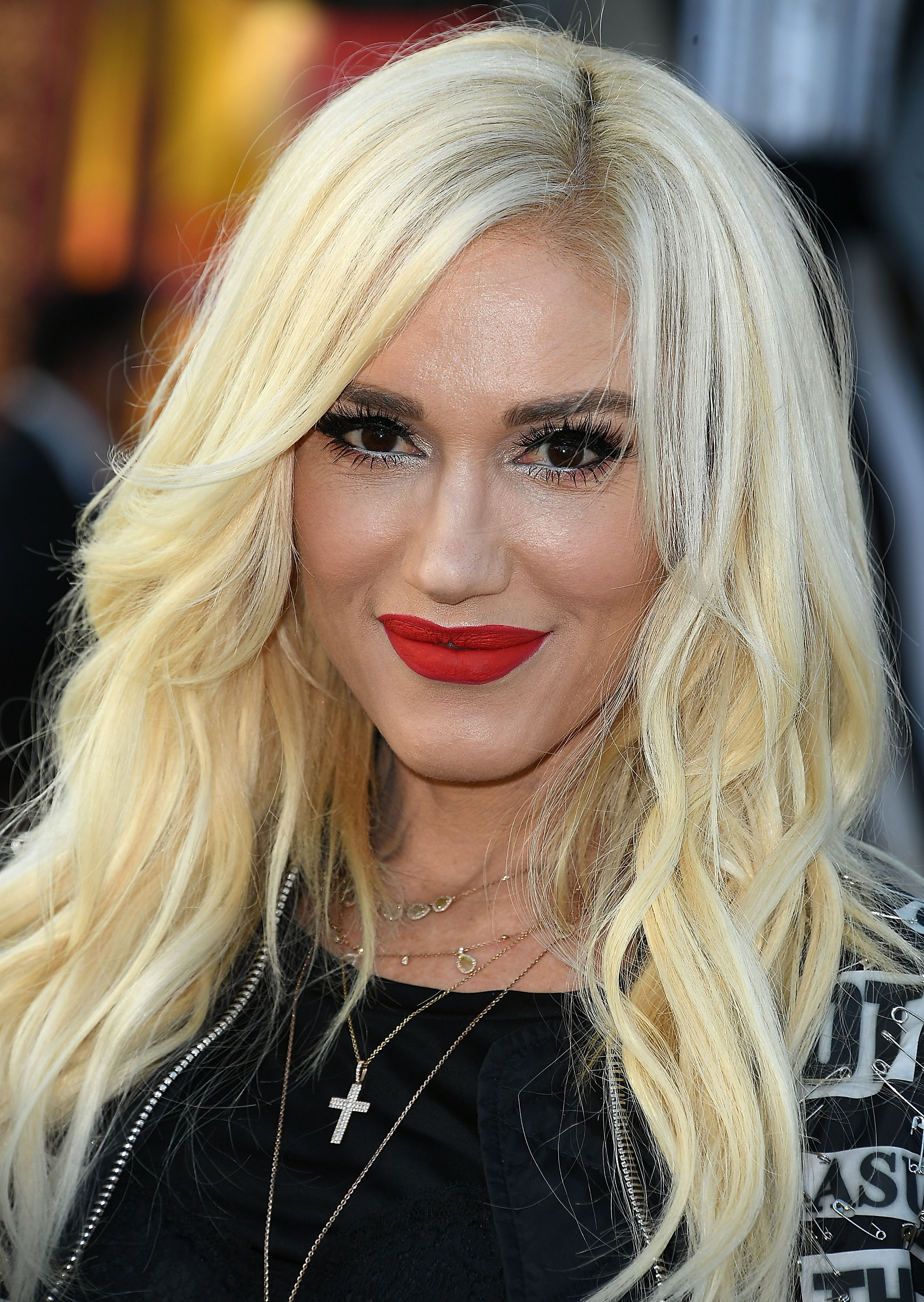 Gwen Stefani llega a la Moschino Spring/Summer 19 Menswear And Women's Resort Collection en Burbank, California, el 8 de junio de 2018 | Fuente: Getty Images