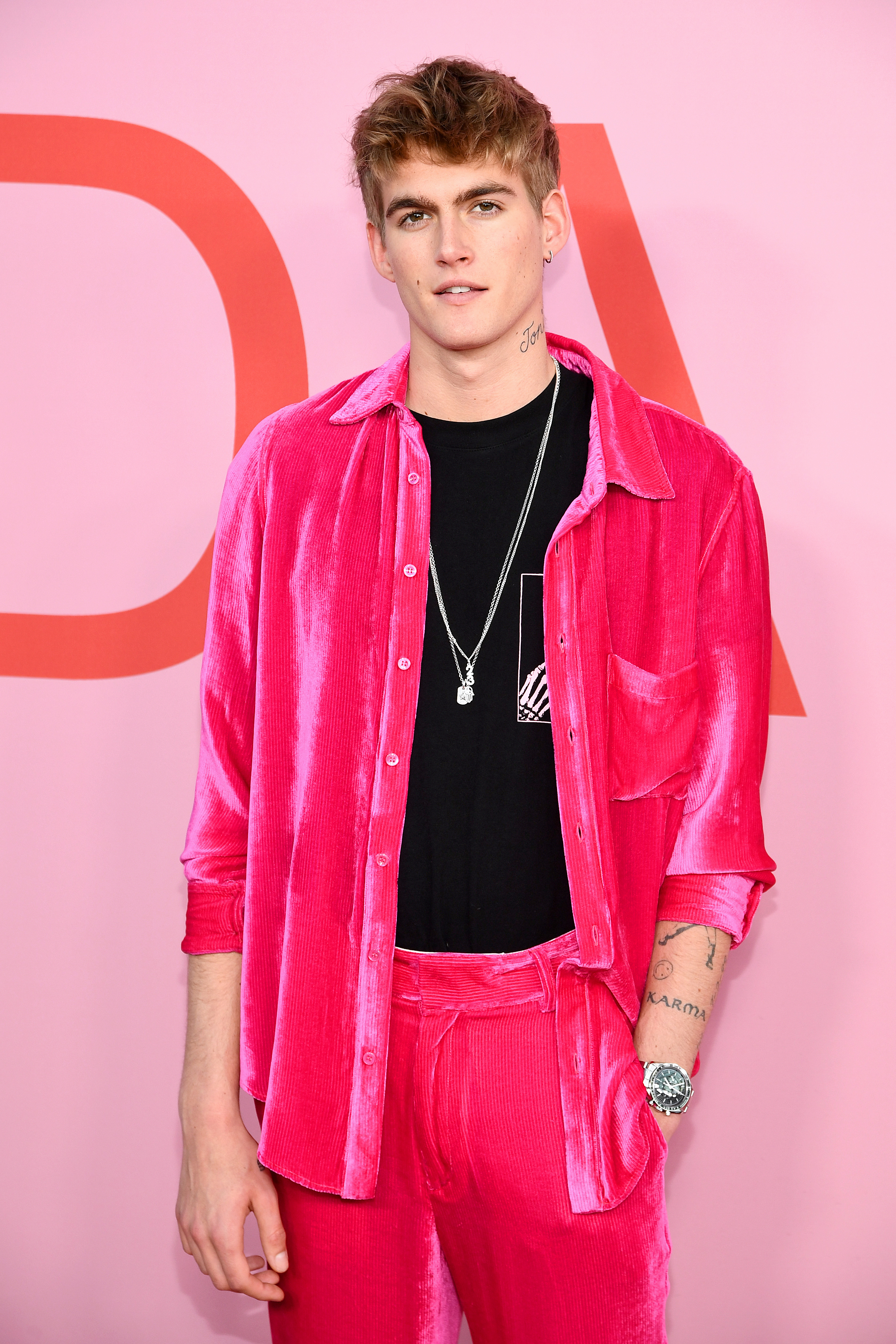 Presley empezó a trabajar como modelo siendo muy joven y firmó con IMG Models; más tarde desfiló para las principales casas de moda, antes de que la defensa de la salud mental pasara a ocupar un lugar mucho más importante en su vida pública. | Fuente: Getty Images