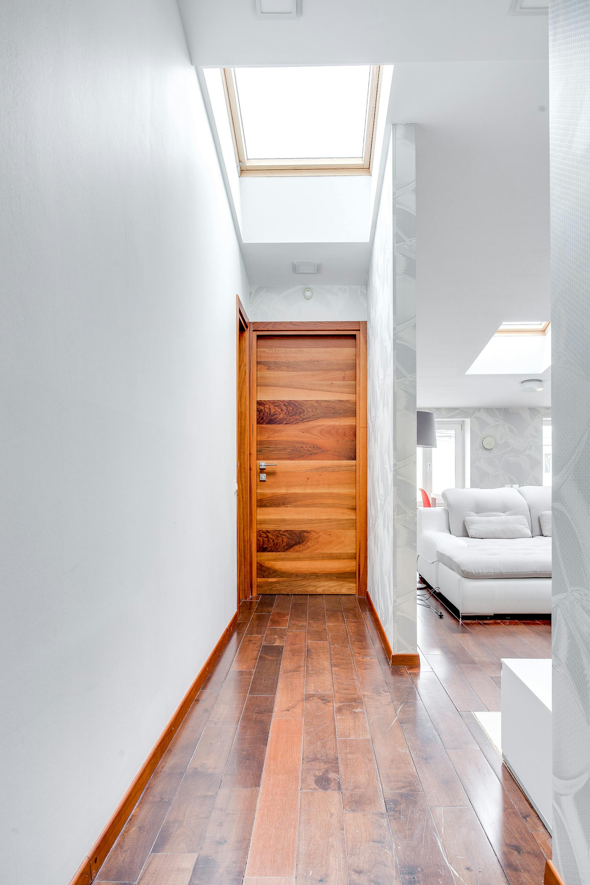 Una porta di casa | Fonte: Pexels
