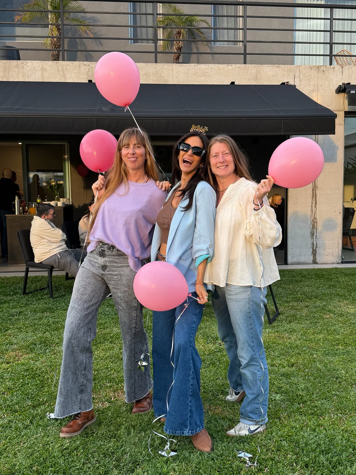 Silvina Escudero celebrando su cumpleaños número 43 en una reunión íntima | Fuente: Instagram/escuderosilvina
