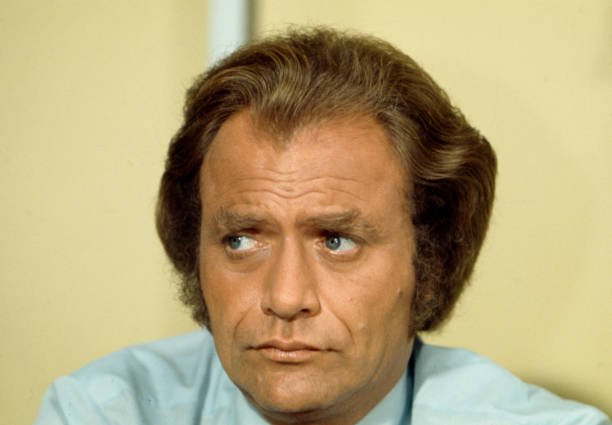 Vic Morrow en el telefilme de Walt Disney Television "The Weekend Nun" en 1972 | Fuente: Getty Images