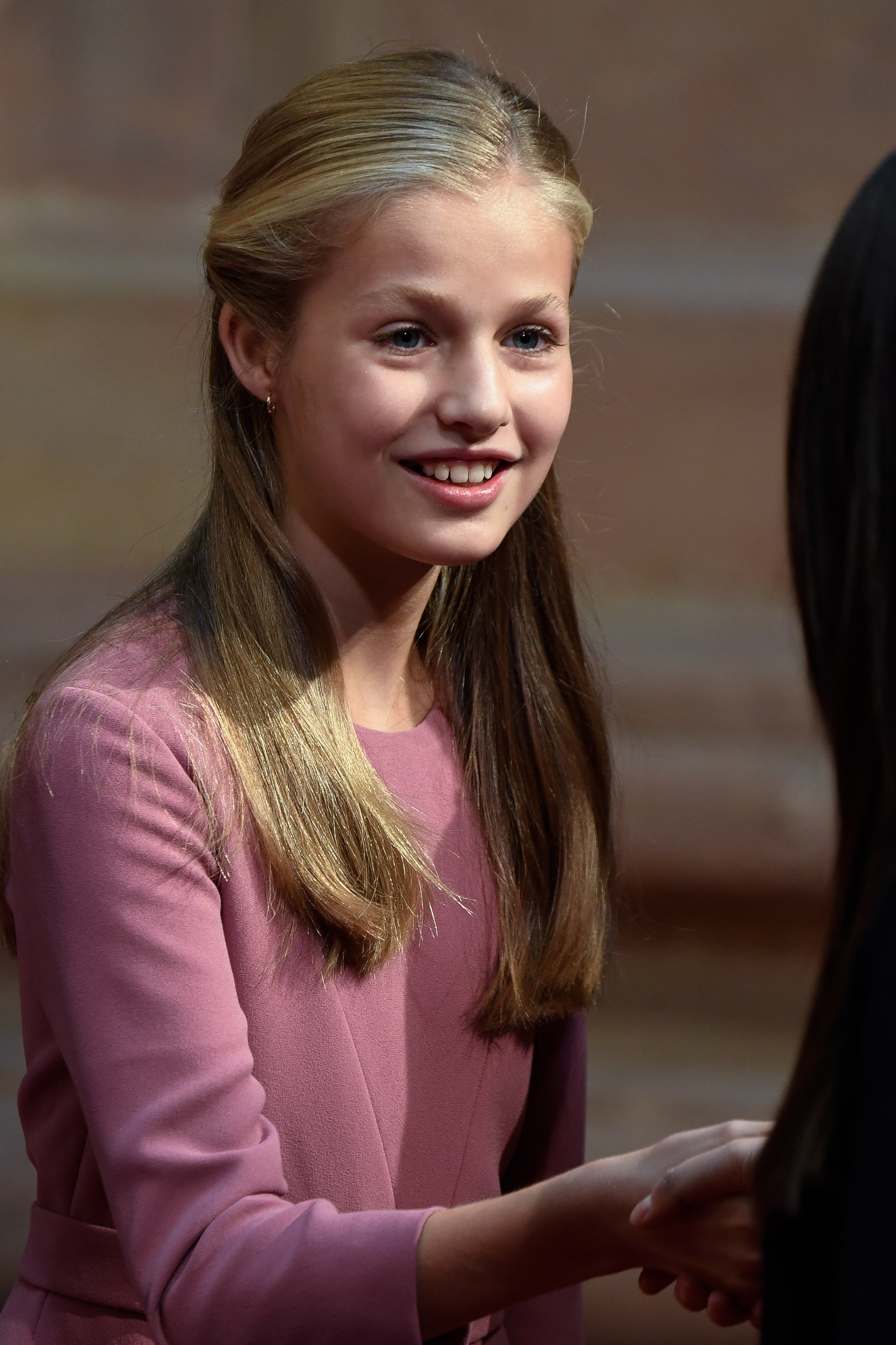 La princesa Leonor de España asiste a varias audiencias para felicitar a los ganadores en el Hotel Reconquista durante los Premios Princesa de Asturias 2019, el 18 de octubre de 2019 en Oviedo, España.