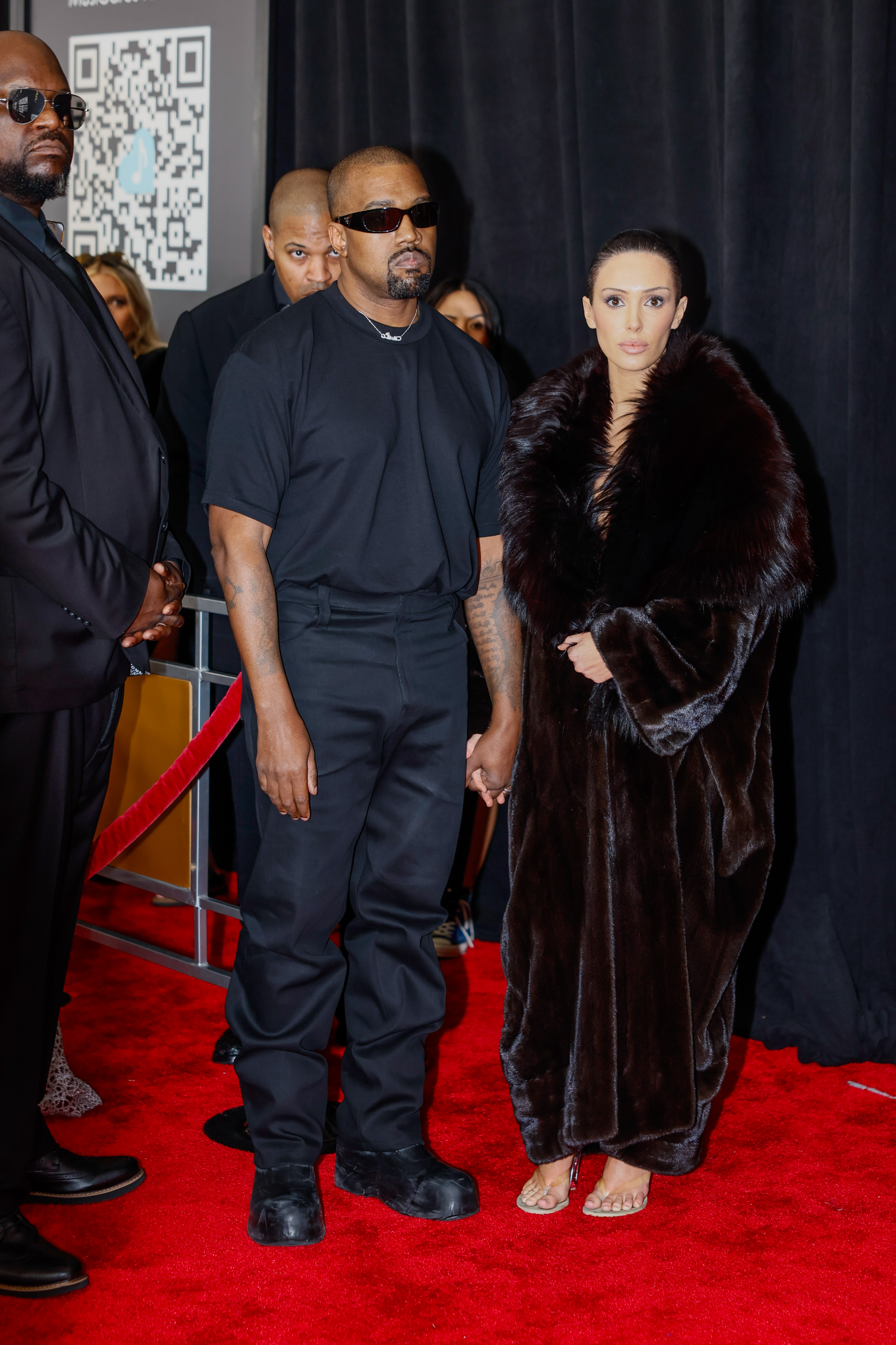 Kanye West y Bianca Censori aparecen en una foto asistiendo a la 67 edición de los Premios Grammy celebrada en el Crypto.com Arena de Los Ángeles, California, el domingo 2 de febrero de 2025 | Fuente: Getty Images