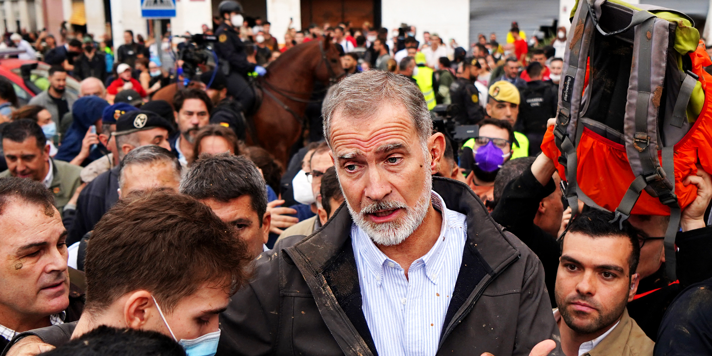 El rey Felipe VI de España en Paiporta. | Foto: Getty Images