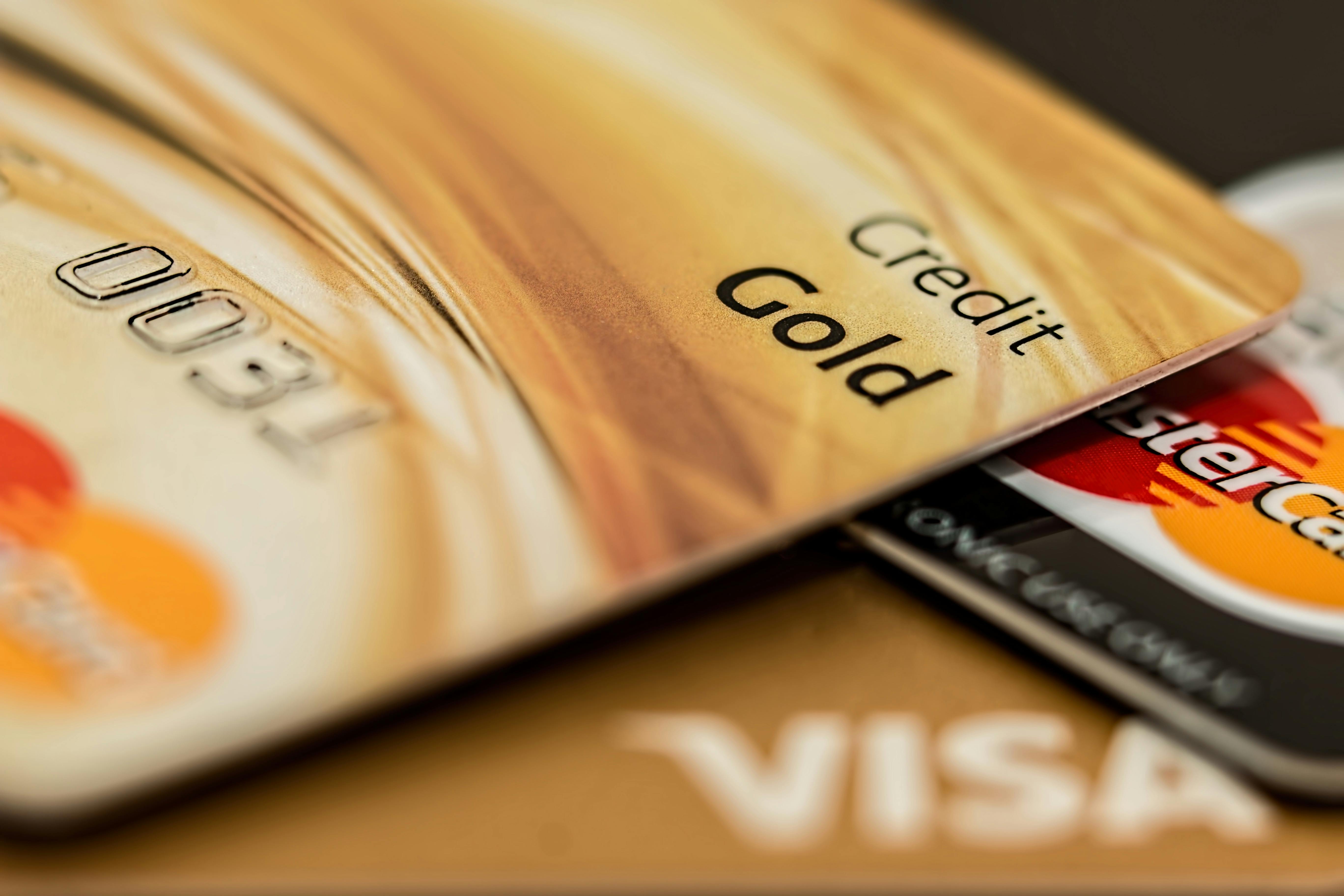 Un montón de tarjetas de crédito | Foto: Pexels