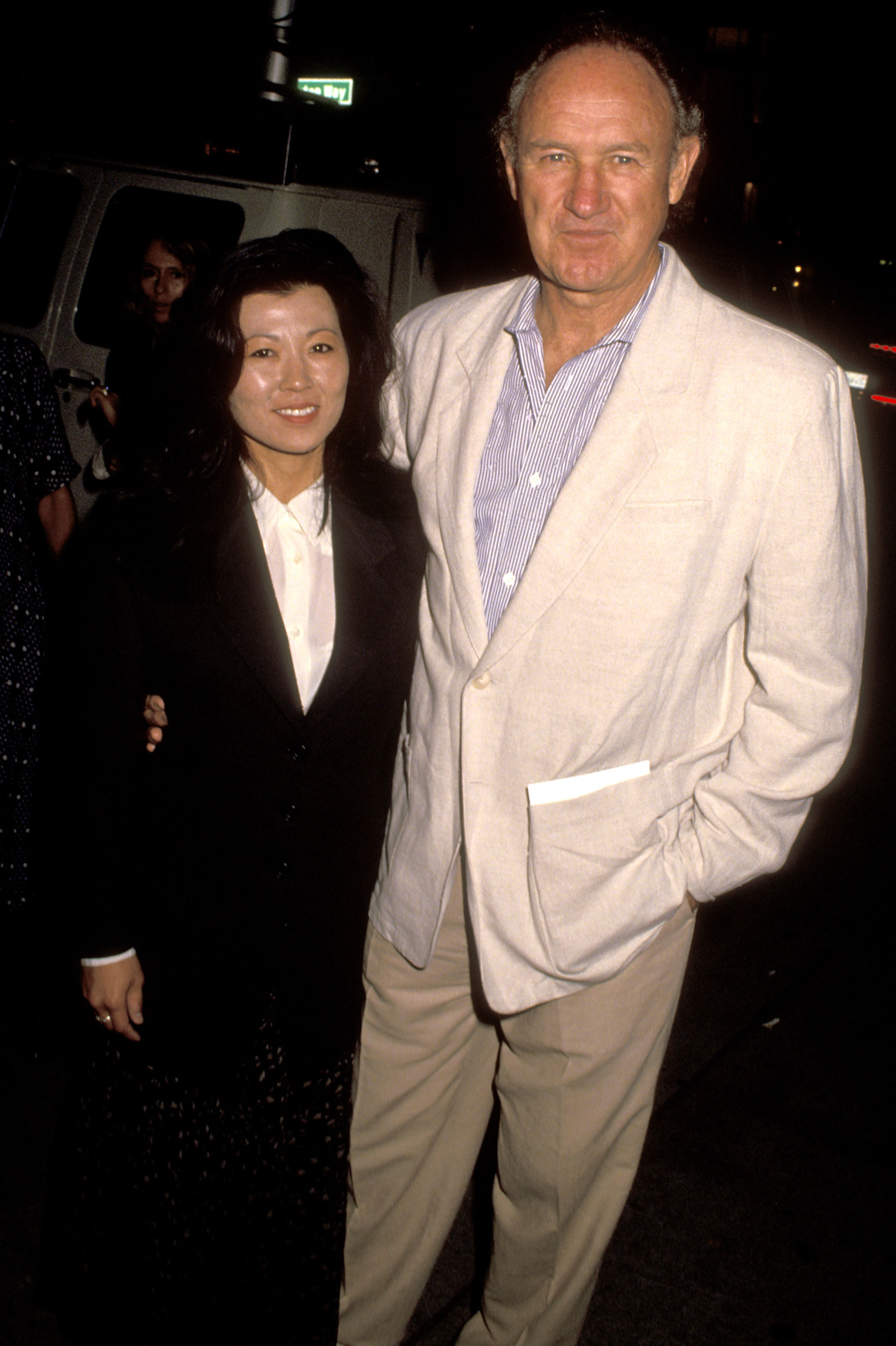 Betsy Arakawa y Gene Hackman durante el PCC Celebrity Art Show en Beverly Hills, California, el 11 de septiembre de 1991 | Fuente: Getty Images