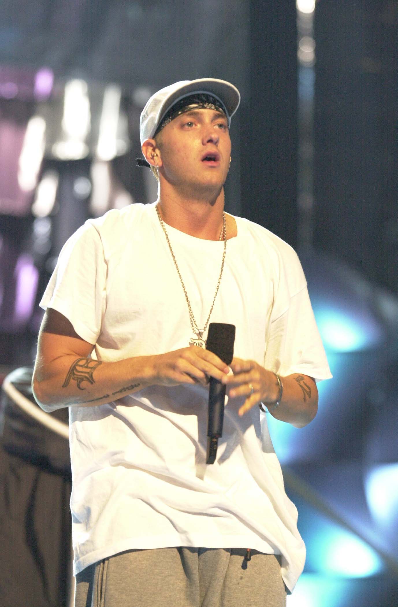 Eminem durante el ensayo de los MTV VMA 2000 el 7 de septiembre de 2000 | Fuente: Getty Images
