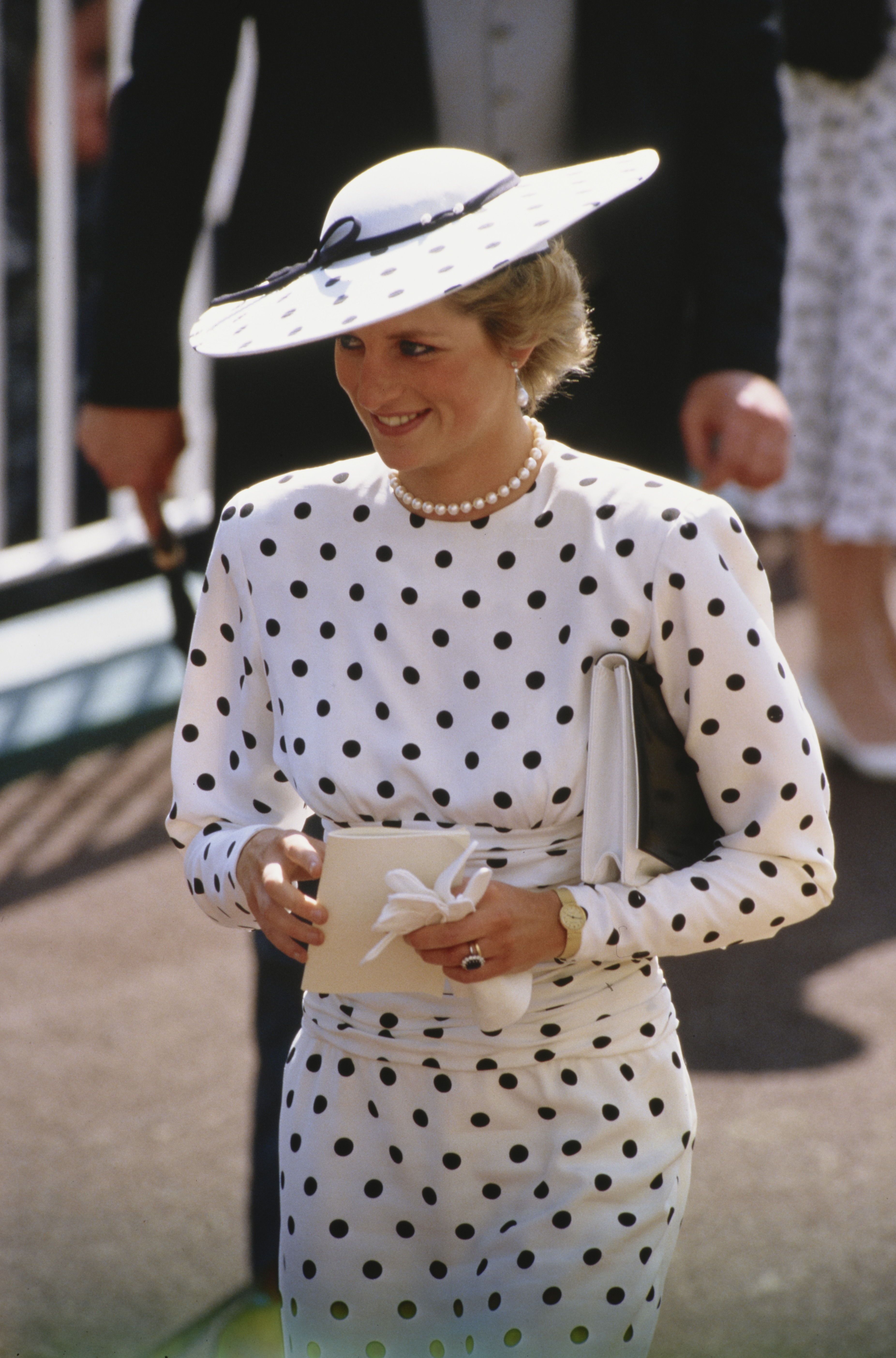 La princesa Diana en la carrera de Ascot, Inglaterra, en junio de 1988. | Foto: Getty Images