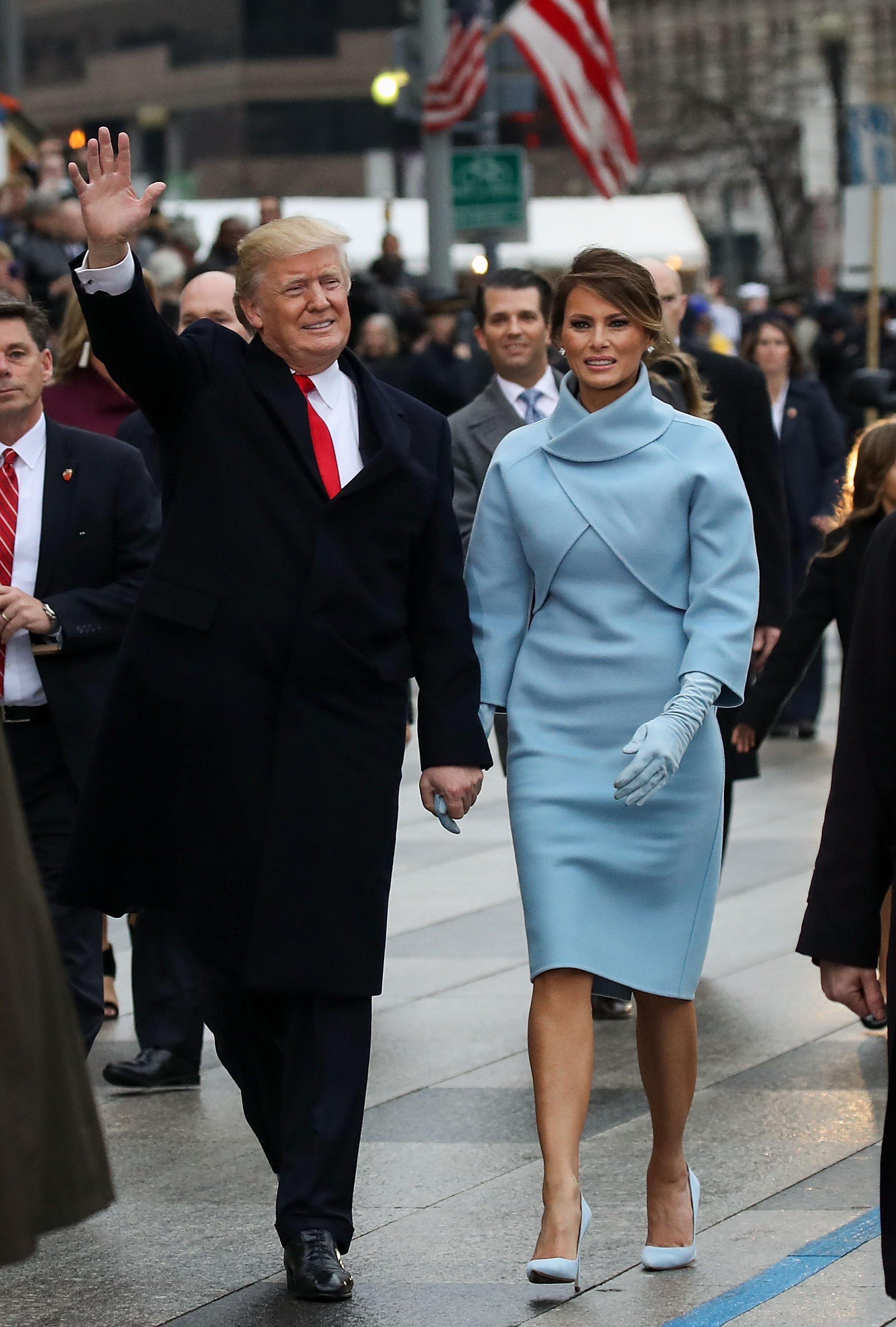 Donald y Melania Trump durante el Desfile Inaugural el 20 de enero de 2017, en Washington, D.C. | Fuente: Getty Images