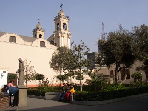 Claustro de Santa Rosa de Lima.| Fuente: Wikipedia