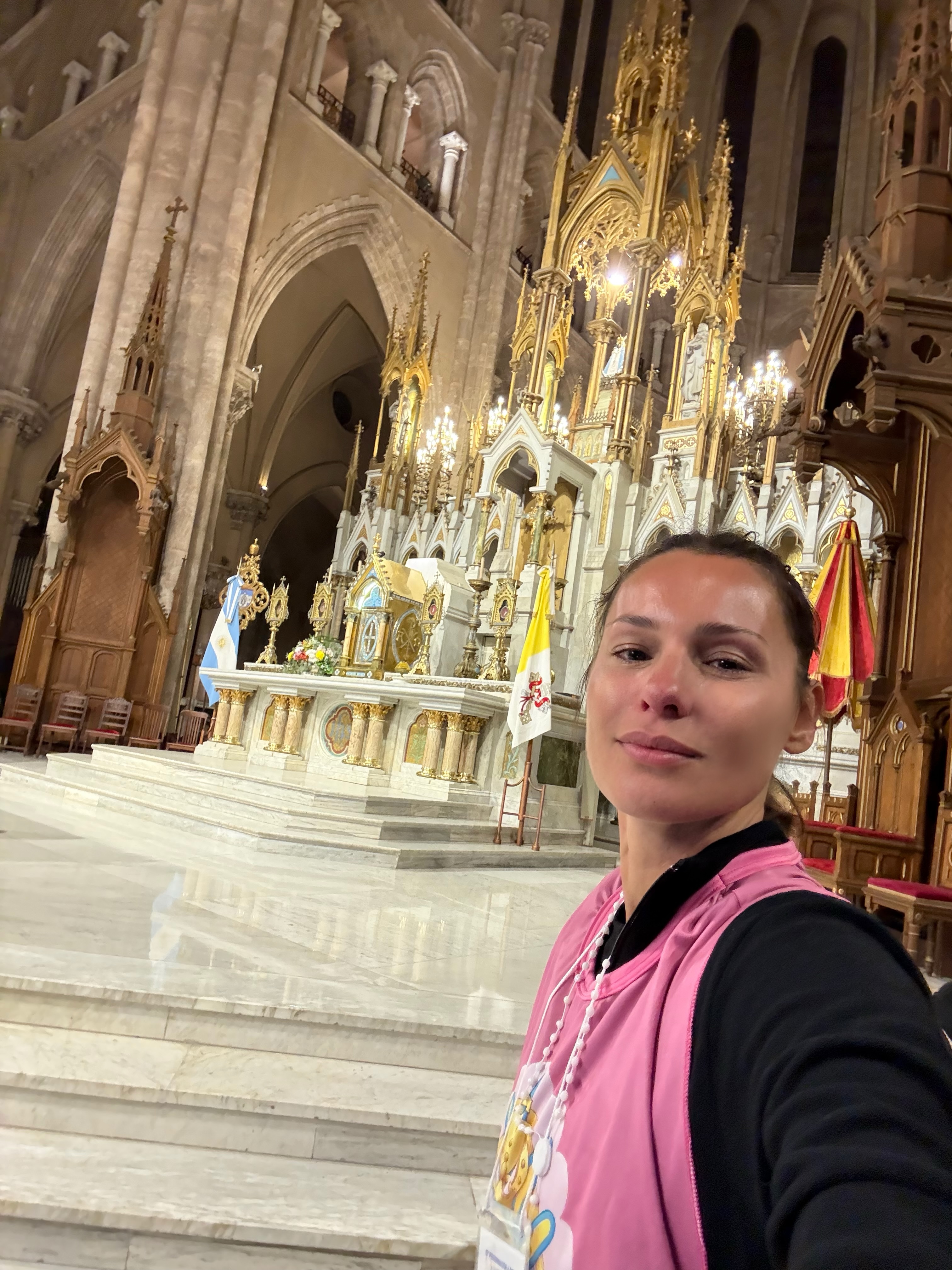 Carolina "Pampita" Ardohain durante su peregrinación en Luján | Fuente: Instagram/pampitaoficial