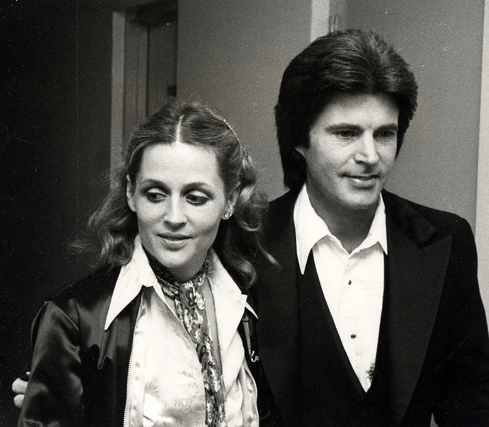 Ricky Nelson y Kristin Harmon en la quinta edición de los American Music Awards el 16 de enero de 1978 | Foto: Getty Images